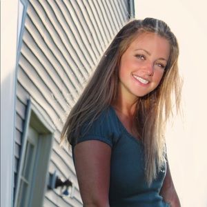 Meet your Posher, Mya